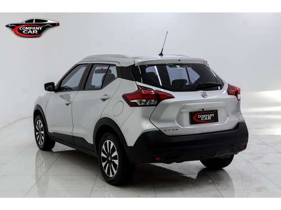 NISSAN-KICKS-2020