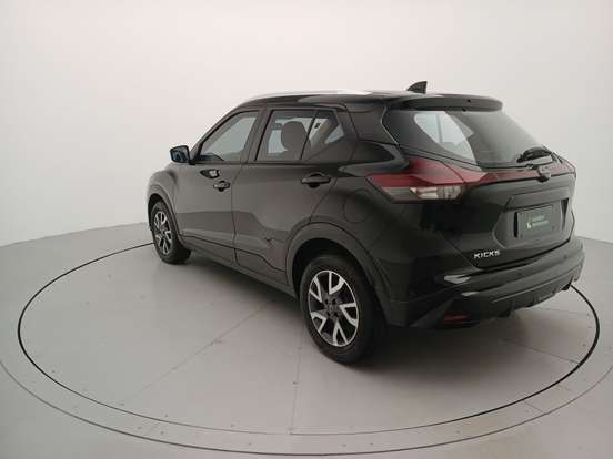 NISSAN-KICKS-2024