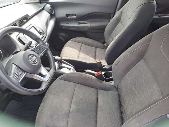 NISSAN-KICKS-2023