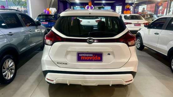 NISSAN-KICKS-2024