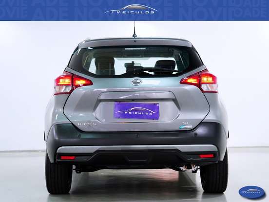 NISSAN-KICKS-2018