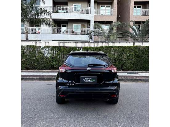 NISSAN-KICKS-2022