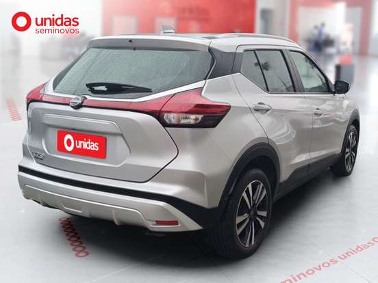 NISSAN-KICKS PLAY-2025
