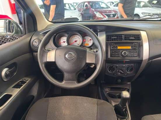 NISSAN-LIVINA-1.6 S 16V FLEX 4P MANUAL NISSAN-LIVINA-2013