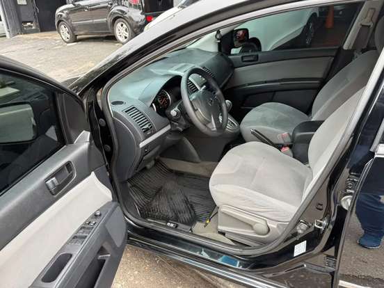 NISSAN-SENTRA-2.0 16V FLEX 4P AUTOMÁTICO NISSAN-SENTRA-2011