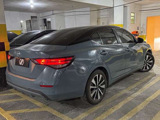 NISSAN-SENTRA-2024