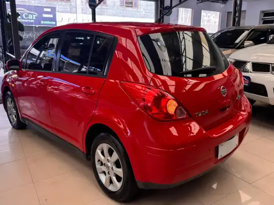 NISSAN-TIIDA-1.8 S 16V FLEX 4P MANUAL NISSAN-TIIDA-2010