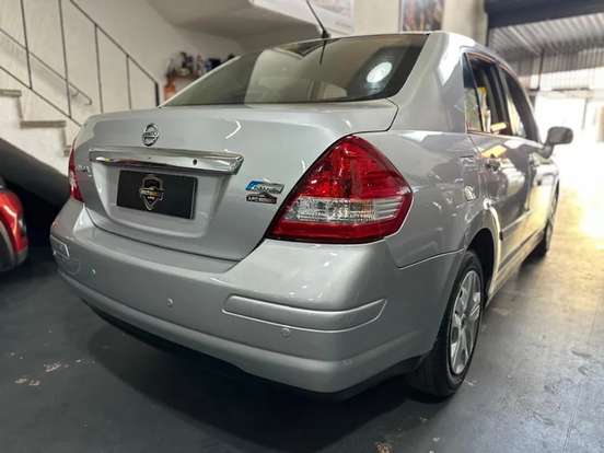 NISSAN-TIIDA-1.8 SEDAN 16V FLEX 4P MANUAL NISSAN-TIIDA-2011