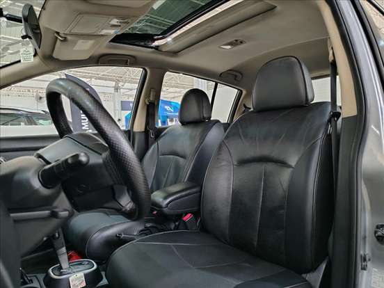 NISSAN-TIIDA-2011