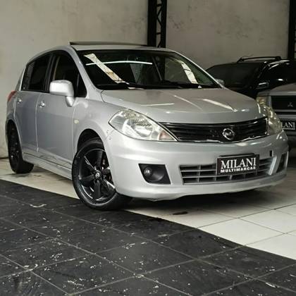 NISSAN TIIDA 1.8 SL 16V FLEX 4P MANUAL