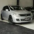 NISSAN TIIDA 1.8 SL 16V FLEX 4P MANUAL NISSAN TIIDA 1.8 SL 16V FLEX 4P MANUAL