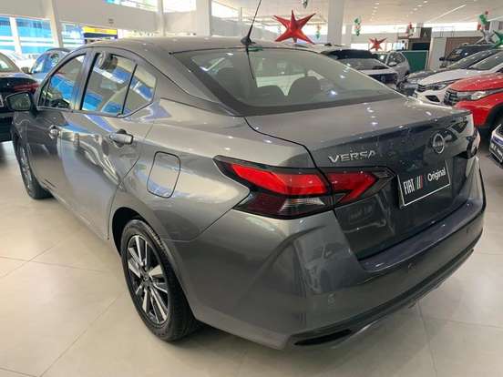 NISSAN-VERSA-2025