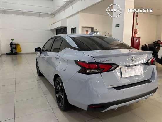 NISSAN-VERSA-2024