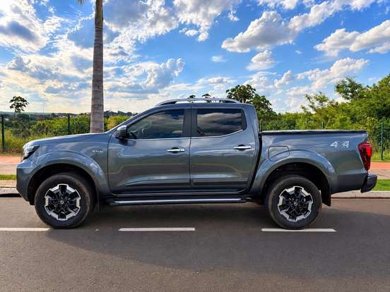 NISSAN-FRONTIER-2022