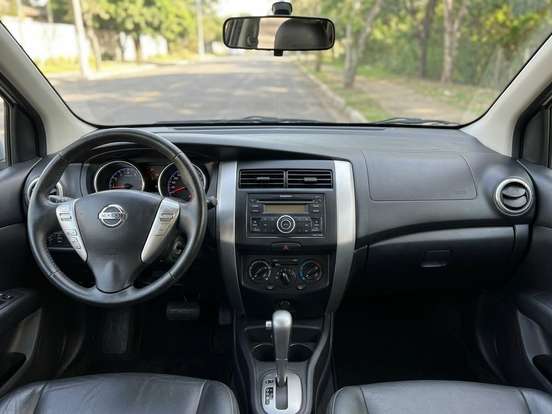 NISSAN-LIVINA-1.8 SL X-GEAR 16V FLEX 4P AUTOMÁTICO NISSAN-LIVINA-2011