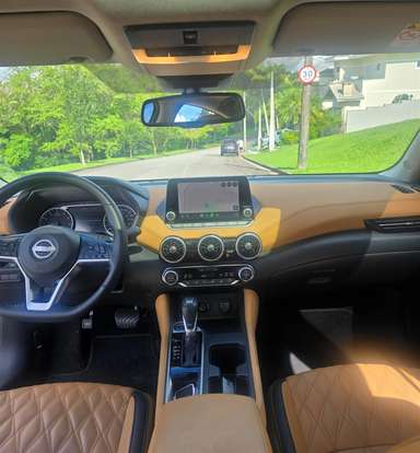 NISSAN-SENTRA-2025