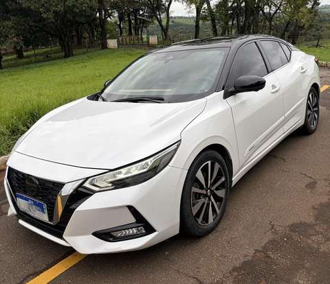 NISSAN-SENTRA-2023