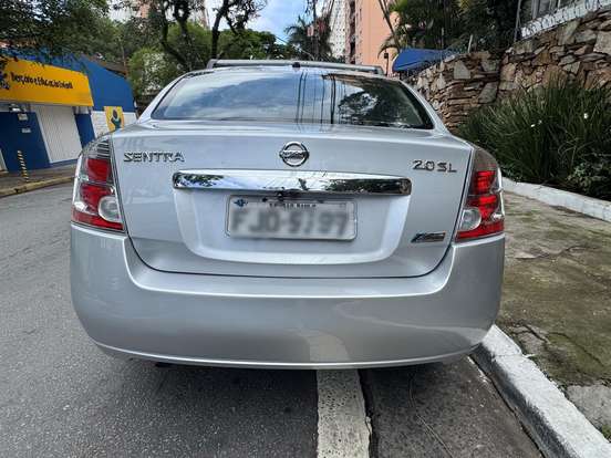 NISSAN-SENTRA-2012