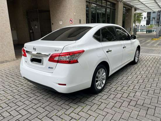 NISSAN-SENTRA-2.0 SV 16V FLEX 4P AUTOMÁTICO NISSAN-SENTRA-2013