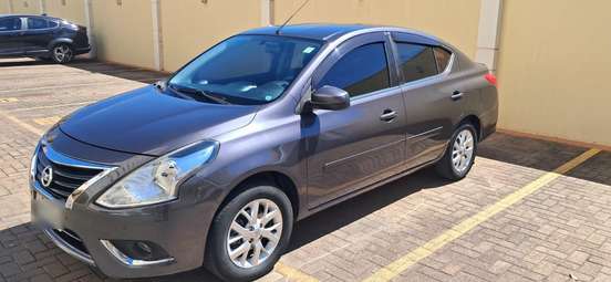 NISSAN-VERSA-2016