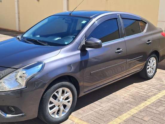 NISSAN-VERSA-1.6 16V FLEXSTART UNIQUE 4P XTRONIC NISSAN-VERSA-2016