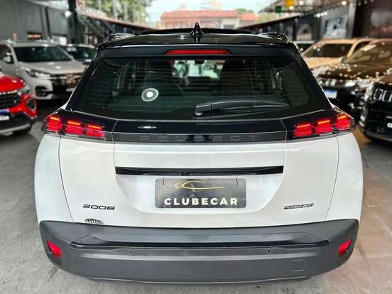 PEUGEOT-2008-2025
