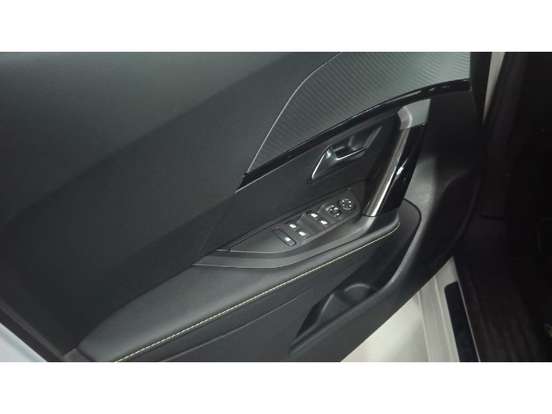 PEUGEOT-2008-1.0 TURBO 200 HYBRID GT CVT PEUGEOT-2008-2025
