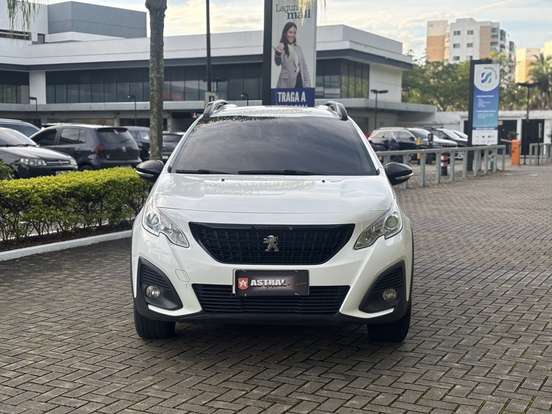 PEUGEOT-2008-2021