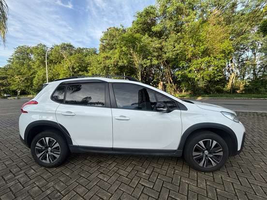 PEUGEOT-2008-1.6 16V FLEX ALLURE PACK 4P AUTOMÁTICO PEUGEOT-2008-2021