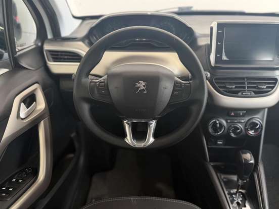 PEUGEOT-2008-2021