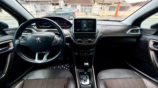 PEUGEOT-2008-2018