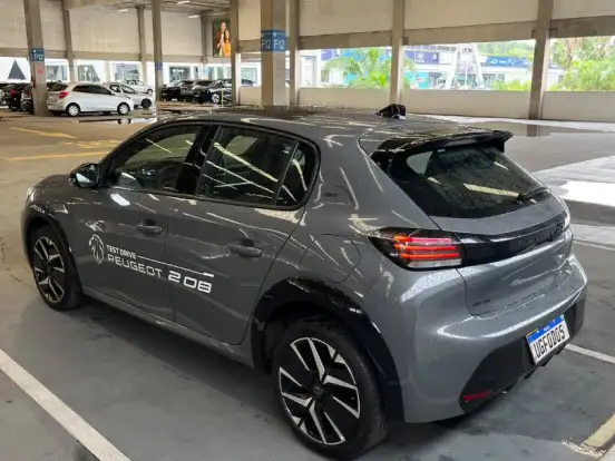 PEUGEOT-208-1.0 TURBO 200 HYBRID GT CVT PEUGEOT-208-2025