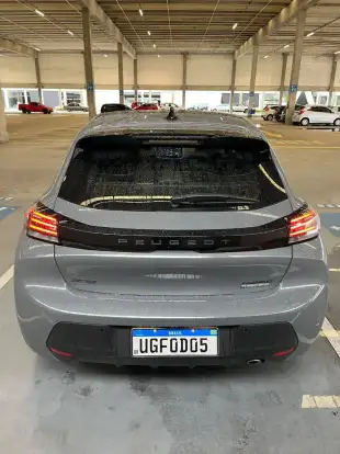 PEUGEOT-208-2025