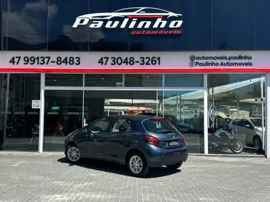 PEUGEOT-208-2016