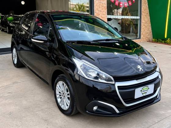 PEUGEOT 208 1.2 ACTIVE PACK 12V FLEX 4P MANUAL