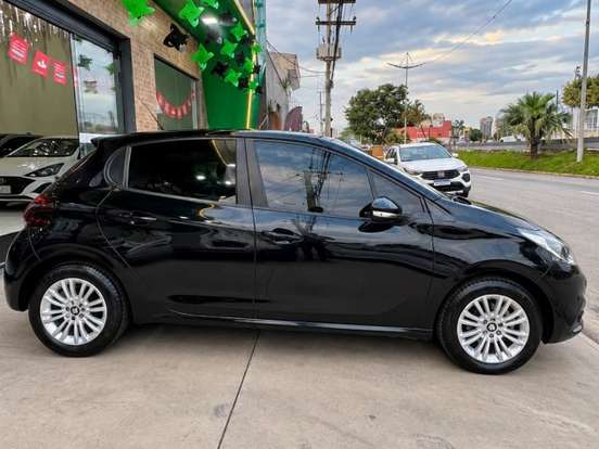 PEUGEOT-208-1.2 ACTIVE PACK 12V FLEX 4P MANUAL PEUGEOT-208-2018