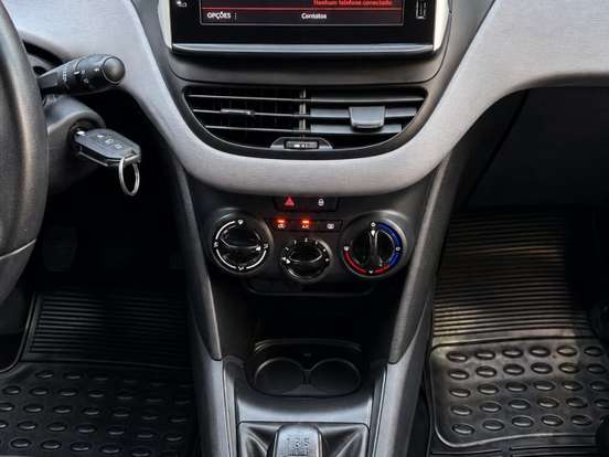 PEUGEOT-208-1.2 ACTIVE PACK 12V FLEX 4P MANUAL PEUGEOT-208-2018