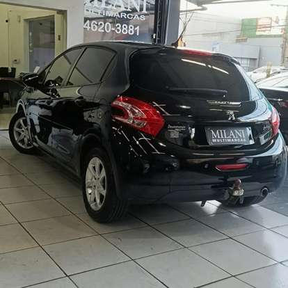 PEUGEOT-208-2014
