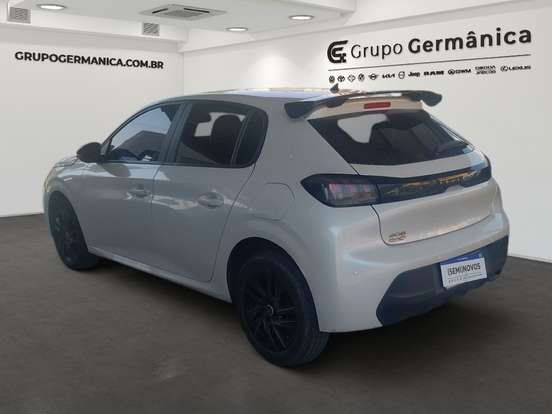 PEUGEOT-208-2023