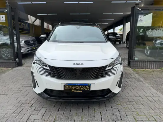 PEUGEOT-3008-2022
