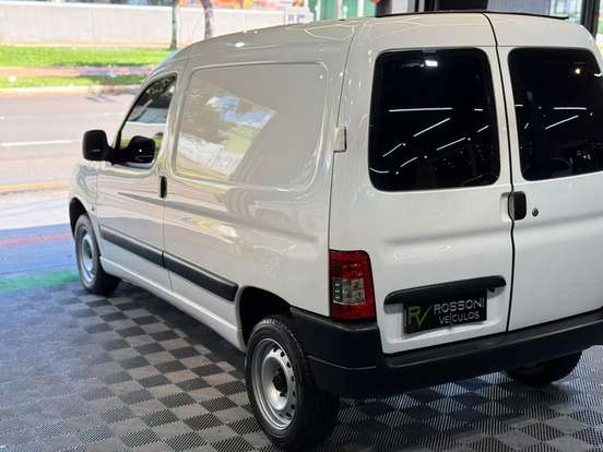 PEUGEOT-PARTNER-2019