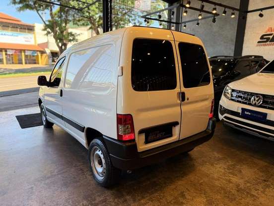 PEUGEOT-PARTNER-1.6 FURGÃO 800KG 16V FLEX 3P MANUAL PEUGEOT-PARTNER-2019
