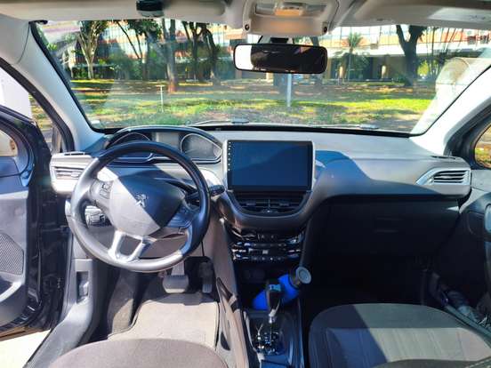 PEUGEOT-2008-1.6 16V FLEX GRIFFE 4P AUTOMÁTICO PEUGEOT-2008-2017