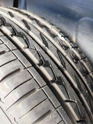 PEUGEOT-2008-1.6 16V FLEX GRIFFE 4P AUTOMÁTICO PEUGEOT-2008-2017