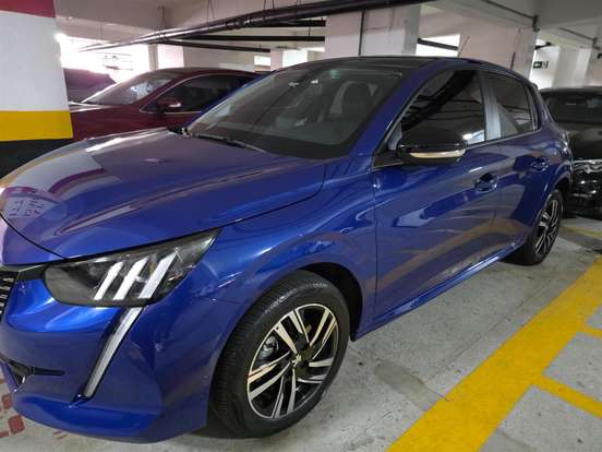 PEUGEOT-208-2023