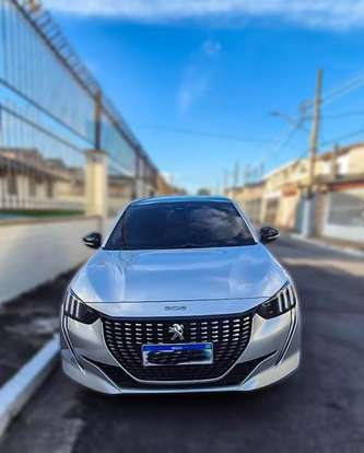 PEUGEOT-208-2020