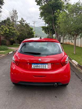 PEUGEOT-208-1.6 GRIFFE 16V FLEX 4P AUTOMÁTICO PEUGEOT-208-2013