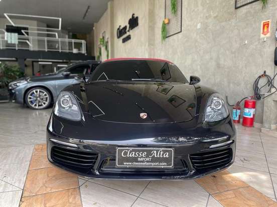 PORSCHE-718-2016