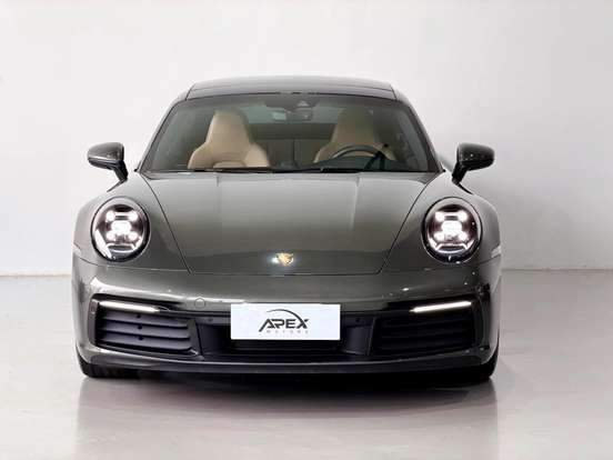 PORSCHE-911-2020