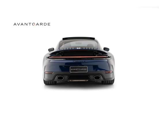 PORSCHE-911-2025
